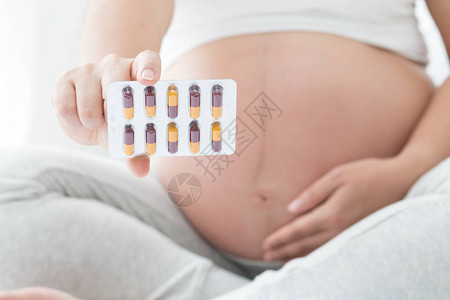 孕妇选择药物胶囊怀孕期间服用安图片