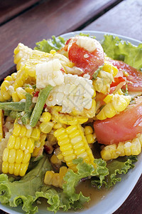 美味的泰国玉米沙拉图片