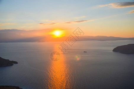 希腊克里特岛的日落全景图片
