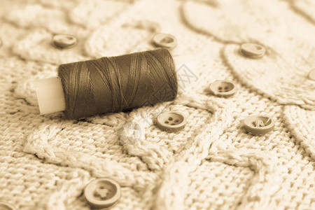 美丽的塞皮亚纹理是一种柔软温暖的天然毛衣图片