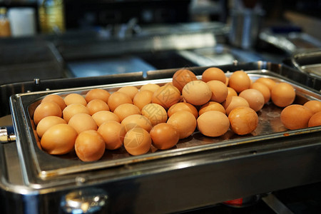 餐厅厨房的鸡蛋炒鸡蛋早餐图片