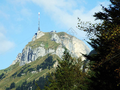 查看山体Alpstein的HoherKasten峰图片