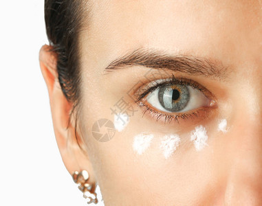 眼霜治疗抗皱霜图片