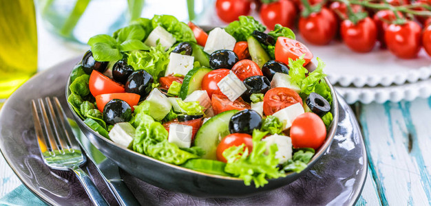 新鲜蔬菜希腊沙拉图片