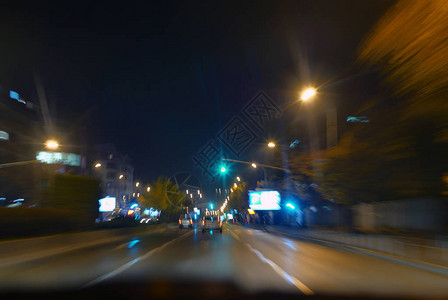 交通夜灯城图片