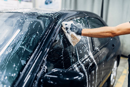 洗车服务汽车清洁前视自动详细描述图片