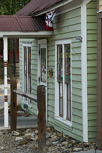 山地社区的恢复家园使度假者能够享受和放松购物床铺和早餐的旅馆图片