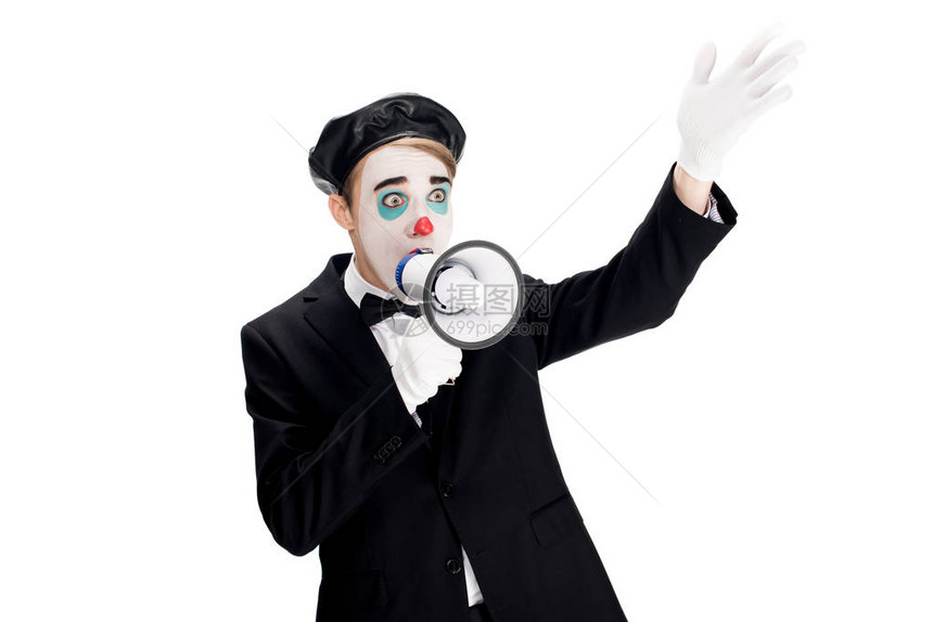 穿着西装的愤怒小丑和黑贝雷帽在白色上隔绝的扩音图片