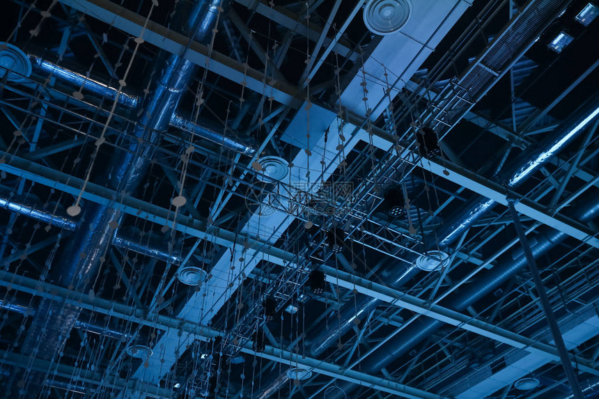 大型现代仓库屋顶机场内有质感的蓝色天花板大仓库钢板屋顶天花板结构图片