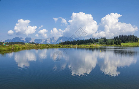 Hintersteinersee山湖高清图片