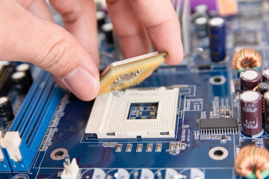 安装CPU芯片微处理器以套接在主图片