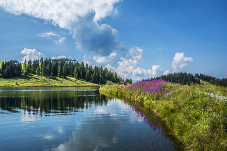 Hintersteinersee山湖高清图片