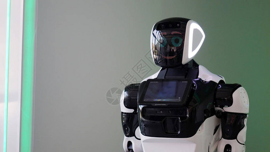 带监视器的新一代机器人可以识别语言和回答问题Na图片