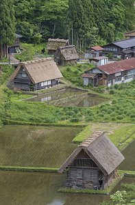 白川乡历史村的农家白川乡是位于日本岐阜县的日本联合国教科文组织图片