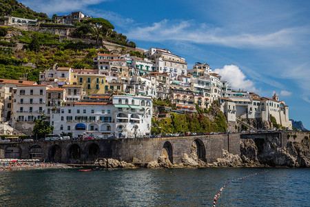 Amalfi海岸的村庄高清图片