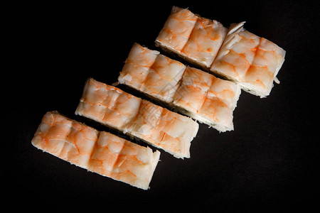 最顶端的特端视图Filladelphia卷寿司和奶油酪和图片