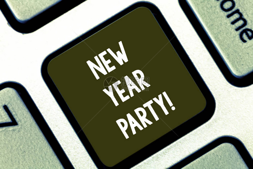 显示新年派对的文字符号概念照片庆祝即将到来的365天快乐时光键盘意图创建计算机消图片