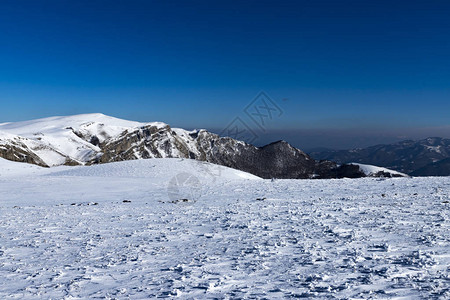 Staraplanina山的冬季追踪图片