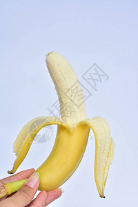 手中的香蕉特写图片