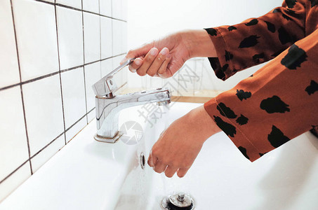 洗手是养成良好的个人卫生习惯图片