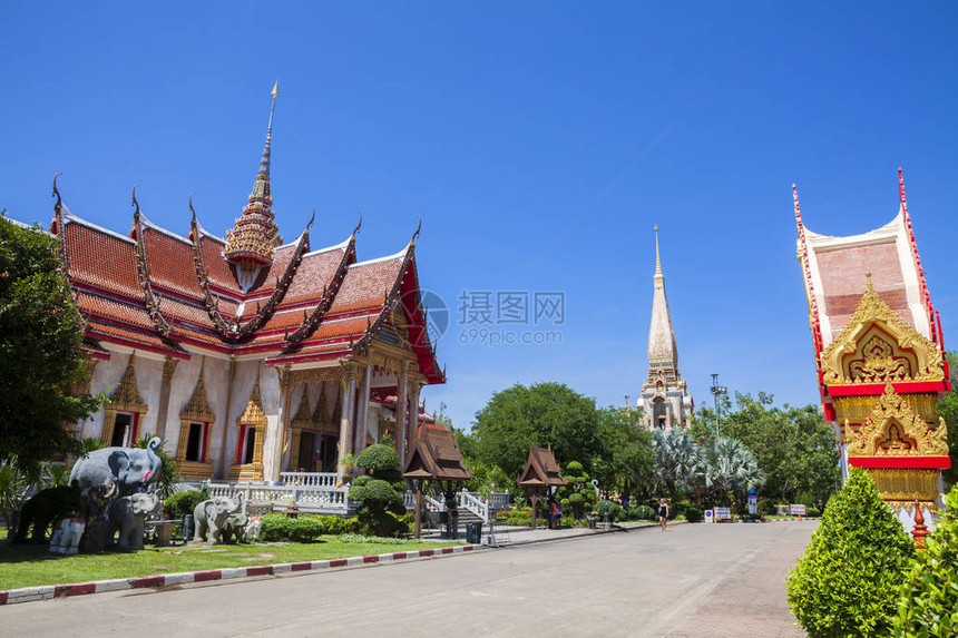 Phuket最重要的佛教寺庙是Wat图片