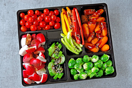 素食蔬菜套装以一组蔬菜的形式健康食品带有蔬菜套餐的健康小图片