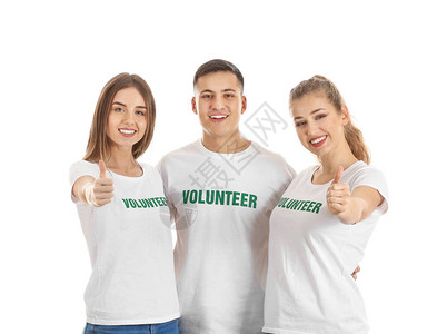 白背景青年志愿者小组图片