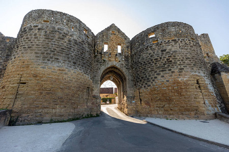 中世纪城门DommeDordodonneAquitaine图片