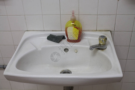 卫生间洗手盆室内图片
