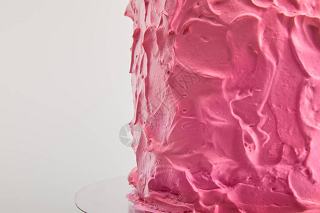 粉红色奶油贴上美味的烤面包生日蛋糕图片