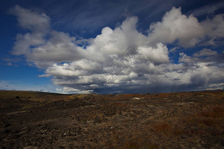 在冰岛看火山高清图片