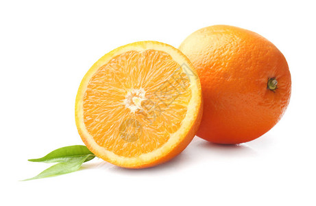 白色背景上的美味橙色水果图片