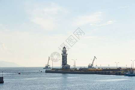 土耳其河口的灯塔贝加尔港图片