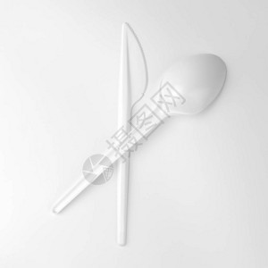 干净的白色塑料厨房勺子就放在白背景生态问题闭合平面图片