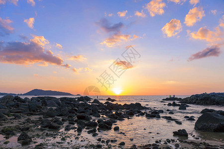 风景自然观美丽的光芒在海面上日落图片