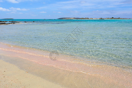 Elafonisi海滩有粉色沙温图片