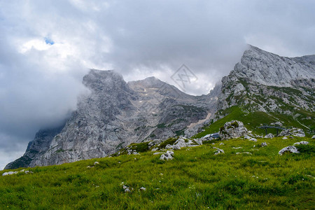 实践性Sasso山脉链背景