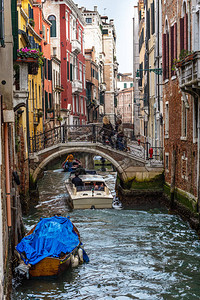 意大利威尼斯传统运河街图片