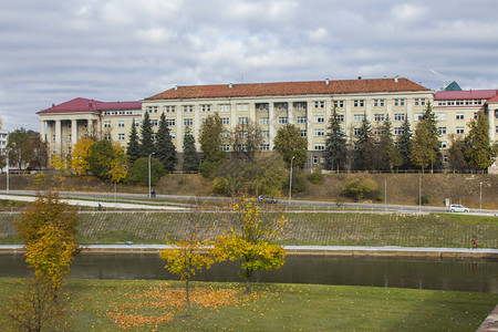 维尔纽斯国立大学经济学院大楼立陶宛图片