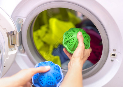 洗衣生态洗涤热塑球体图片