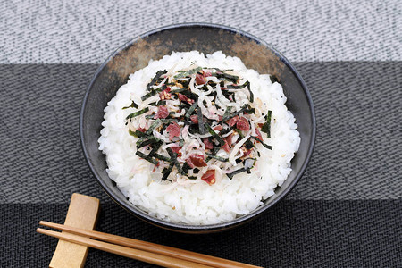 日食白米煮熟日本菜白饭图片