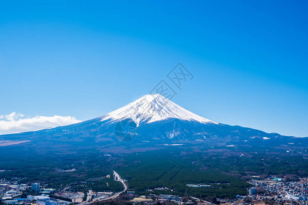 从富士山全景看富士山图片