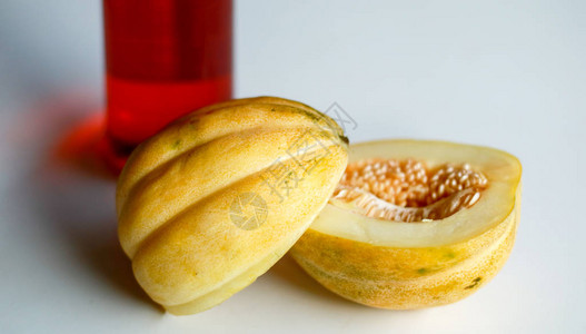 Cantaloupe或blabah和糖浆图片