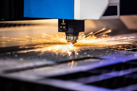 数控铣床工业中金属的加工和激光切割模糊图片