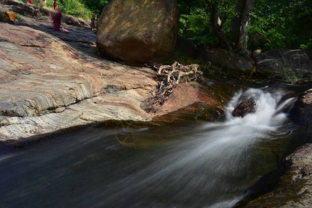 Kumbakkarai水瀑布和潘巴尔图片
