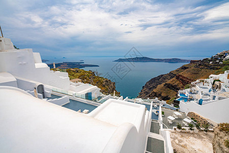 希腊圣托里尼岛的全景观图片