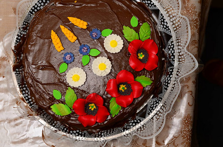 浆果巧克力蛋糕图片