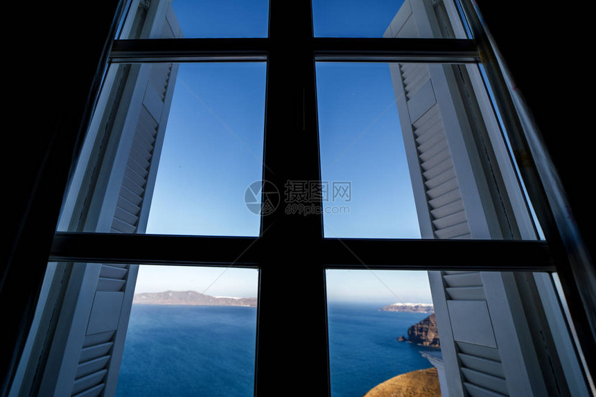 窗外海景希腊圣托里尼图片