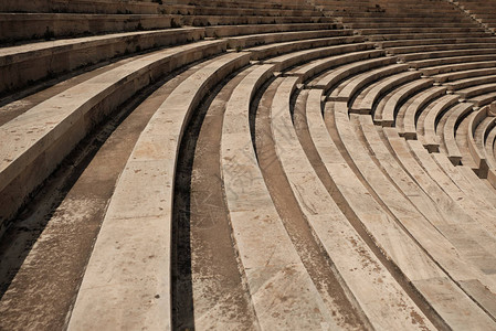 奥林匹克体育场的看台在雅典的体育史上占有特殊的地位希腊2019图片