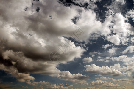 美丽的乌云天灾雷龙卷图片